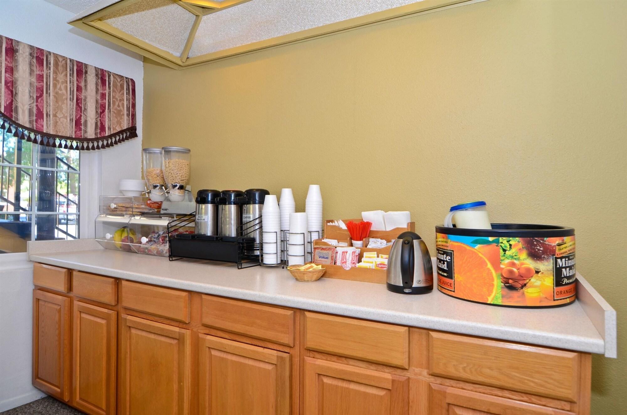 Americas Best Value Inn - Chico Restaurant bilde